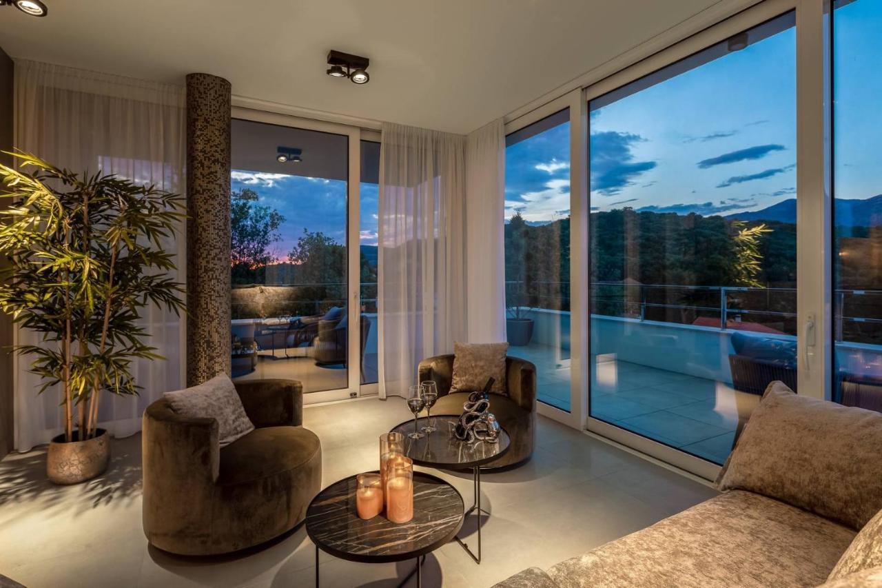 Villa Buddha Bay Zrnovo Bagian luar foto